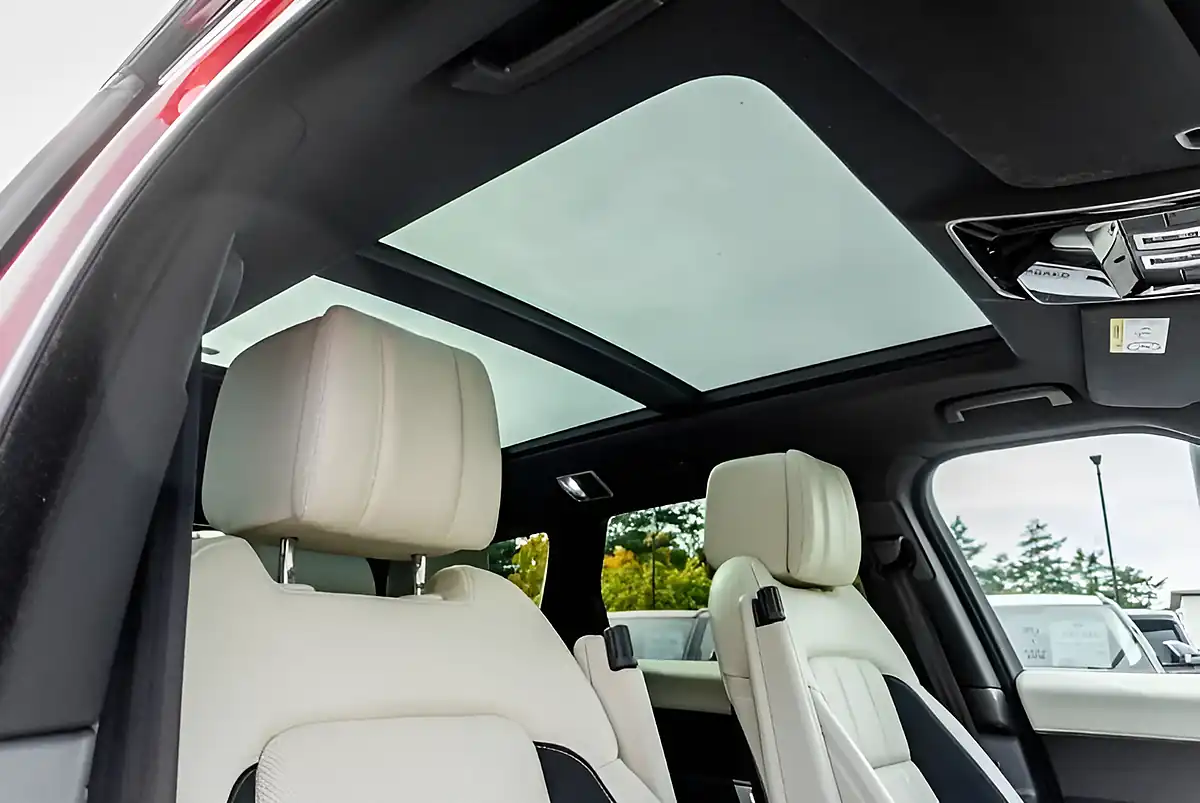 Used 2019 Land Rover Range Rover Sport Hse Dynamic Firenze Red - Interior and Exterior details 3