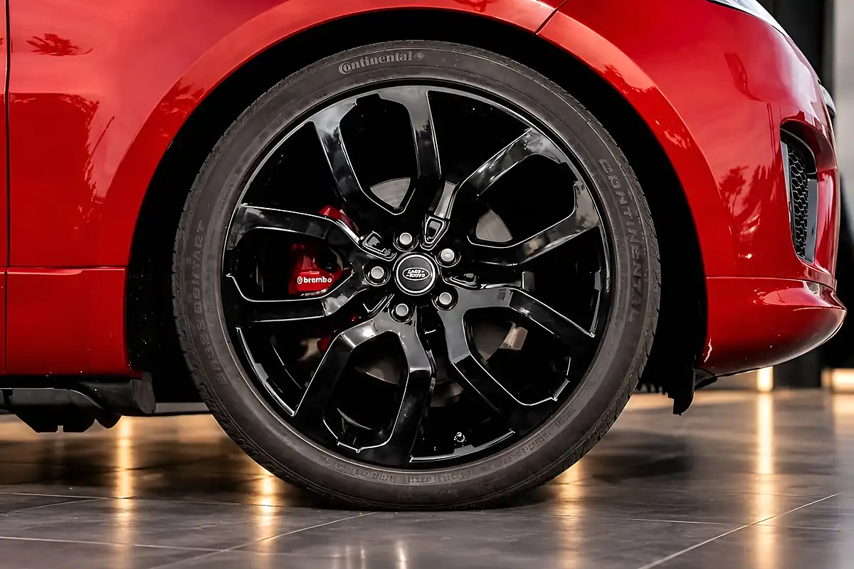 Used 2019 Land Rover Range Rover Sport Hse Dynamic Firenze Red - Interior and Exterior details 7