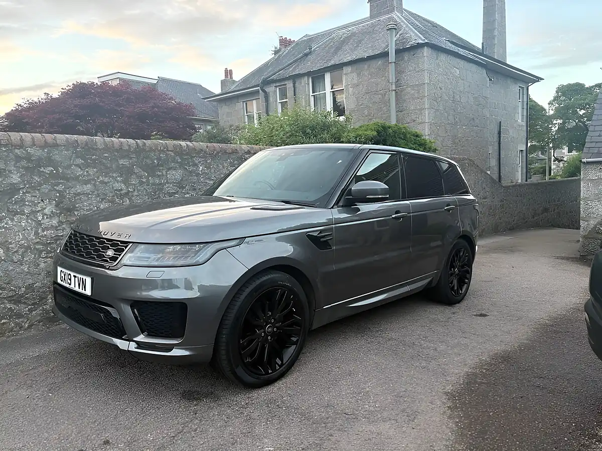 Used 2019 Land Rover Range Rover Sport Hse Dynamic Grey - Interior and Exterior details 3