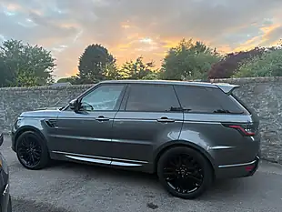 Used 2019 Land Rover Range Rover Sport Hse Dynamic Grey - Interior and Exterior details 5