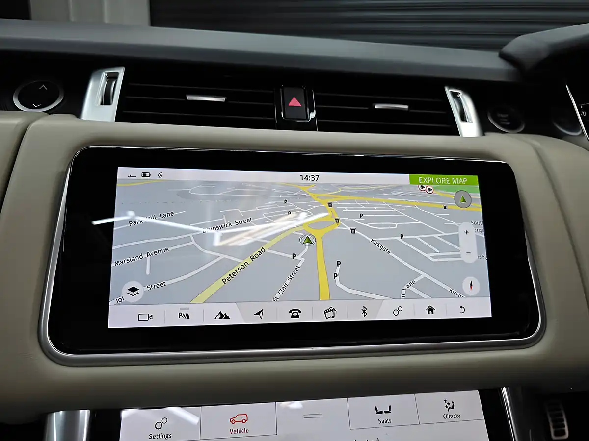 Used 2019 Land Rover Range Rover Sport Hse Dynamic Grey - Interior and Exterior details 13