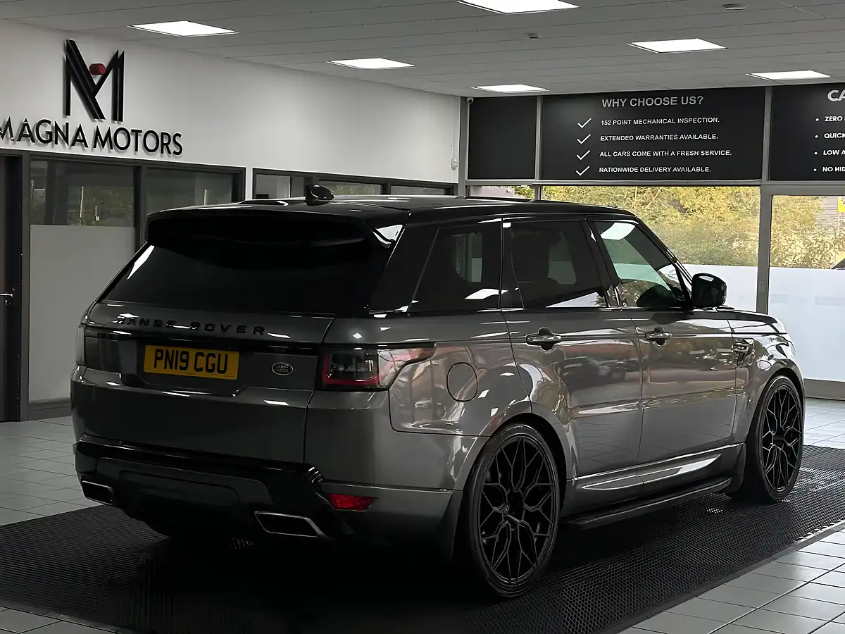 Used 2019 Land Rover Range Rover Sport Hse Dynamic Grey - Interior and Exterior details 11