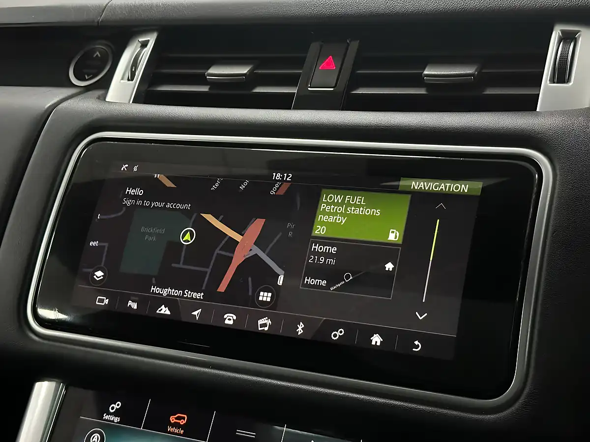 Used 2019 Land Rover Range Rover Sport Hse Dynamic Grey - Interior and Exterior details 17