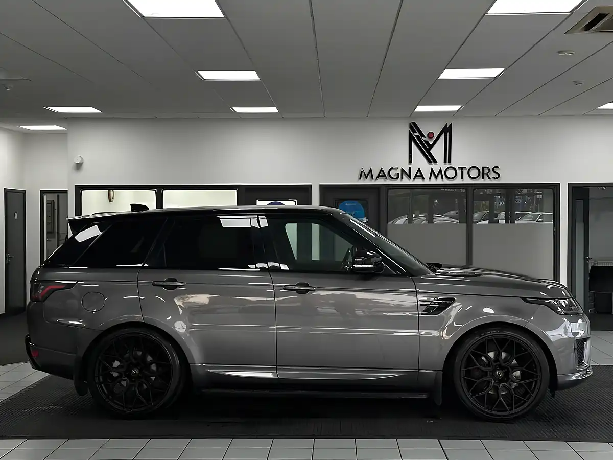 Used 2019 Land Rover Range Rover Sport Hse Dynamic Grey - Interior and Exterior details 4