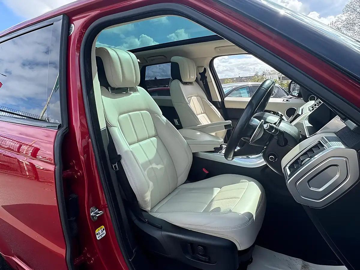 Used 2019 Land Rover Range Rover Sport Hse Dynamic Red - Interior and Exterior details 11