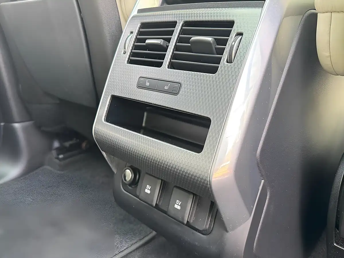 Used 2019 Land Rover Range Rover Sport Hse Dynamic Red - Interior and Exterior details 15