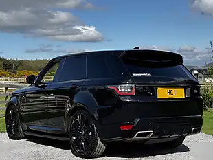 Used 2019 Land Rover Range Rover Sport Hse Dynamic Santorini Metallic Black - Interior and Exterior details 3