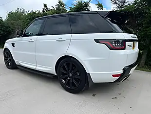 Used 2019 Land Rover Range Rover Sport Hse Dynamic White - Interior and Exterior details 4