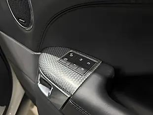 Used 2019 Land Rover Range Rover Sport Hse Dynamic White - Interior and Exterior details 12