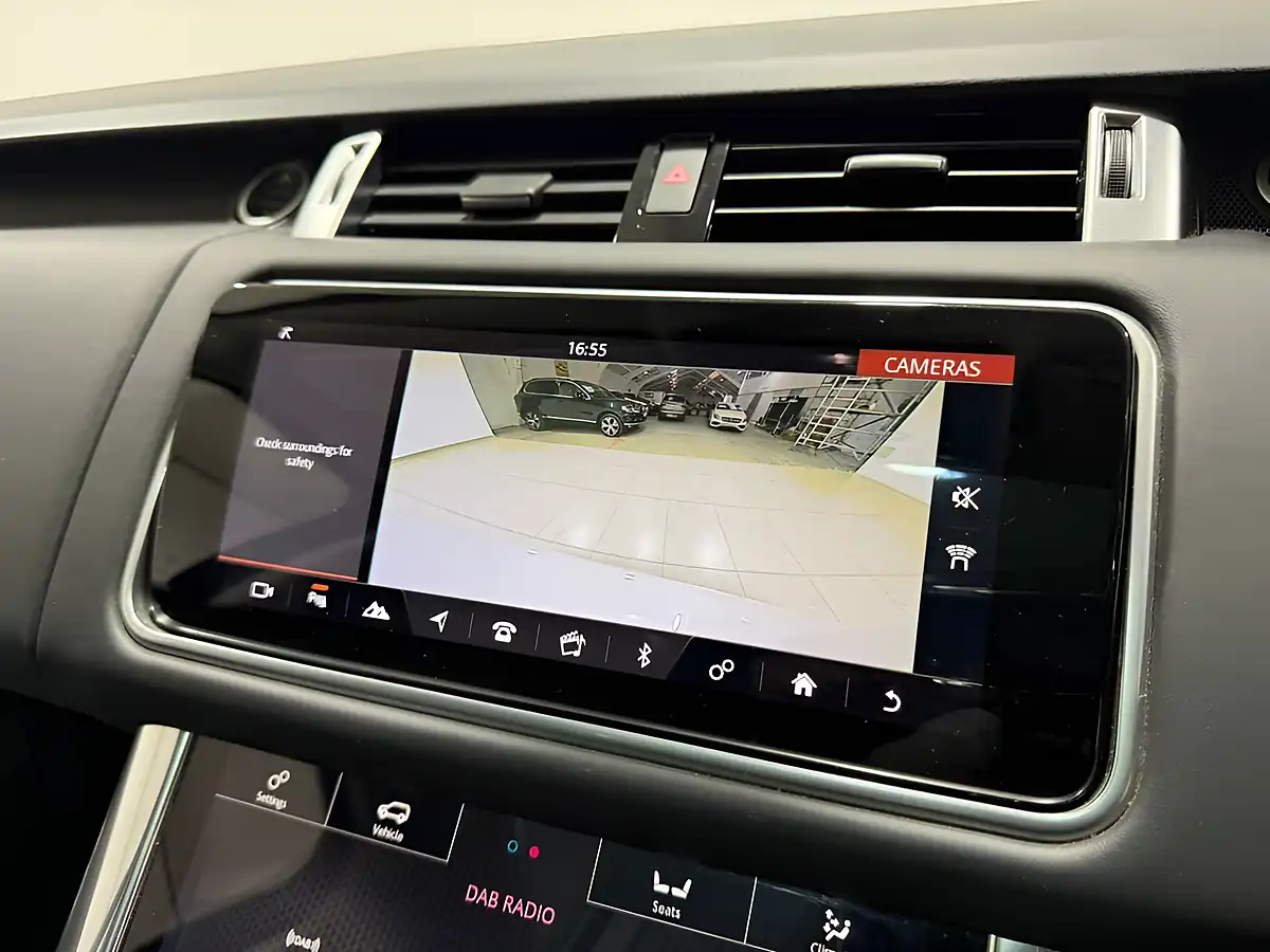Used 2019 Land Rover Range Rover Sport Hse Dynamic White - Interior and Exterior details 15