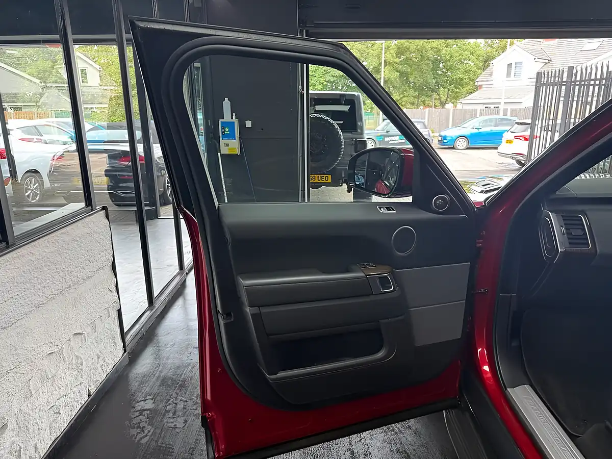 Used 2019 Land Rover Range Rover Sport Hse Red - Interior and Exterior details 19