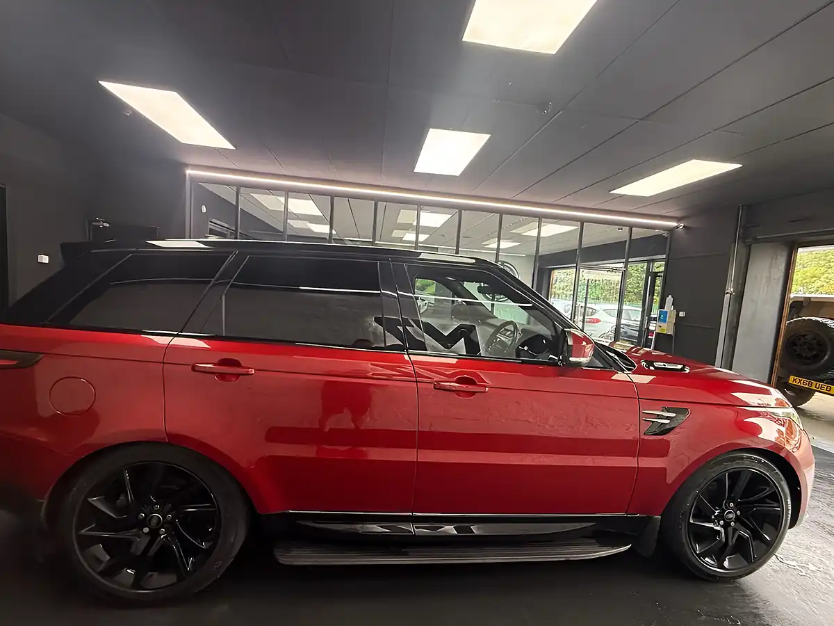 Used 2019 Land Rover Range Rover Sport Hse Red - Interior and Exterior details 8