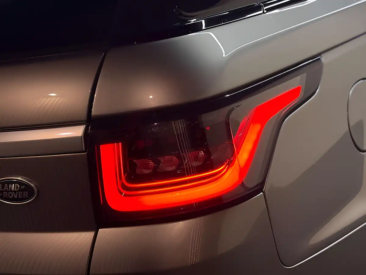 Used 2019 Land Rover Range Rover Sport Hse Silver - Interior and Exterior details 14