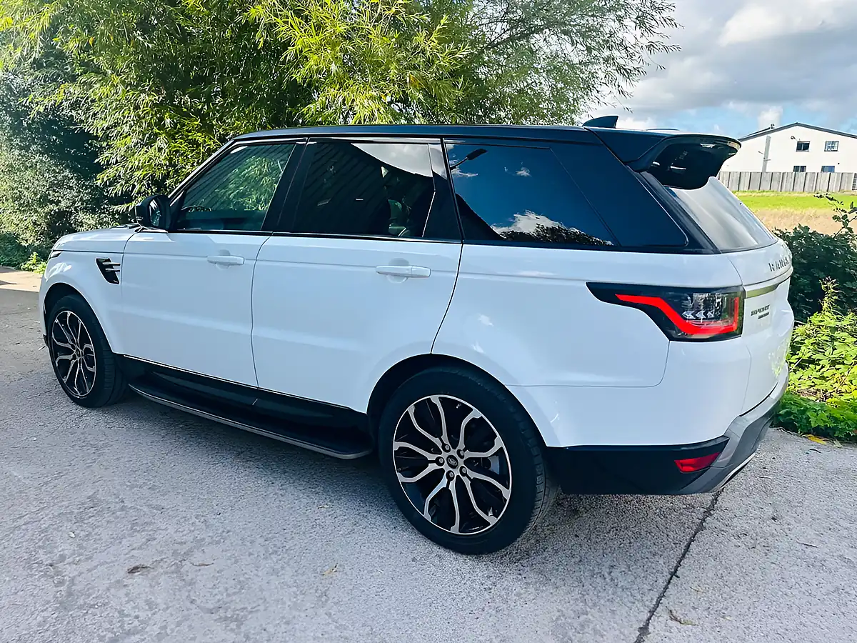 Used 2019 Land Rover Range Rover Sport Hse White - Interior and Exterior details 5