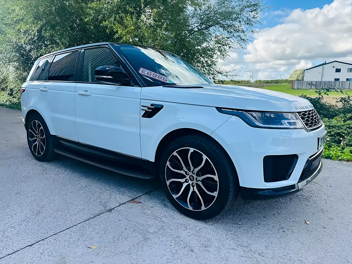 Used 2019 Land Rover Range Rover Sport Hse White - Interior and Exterior details 8