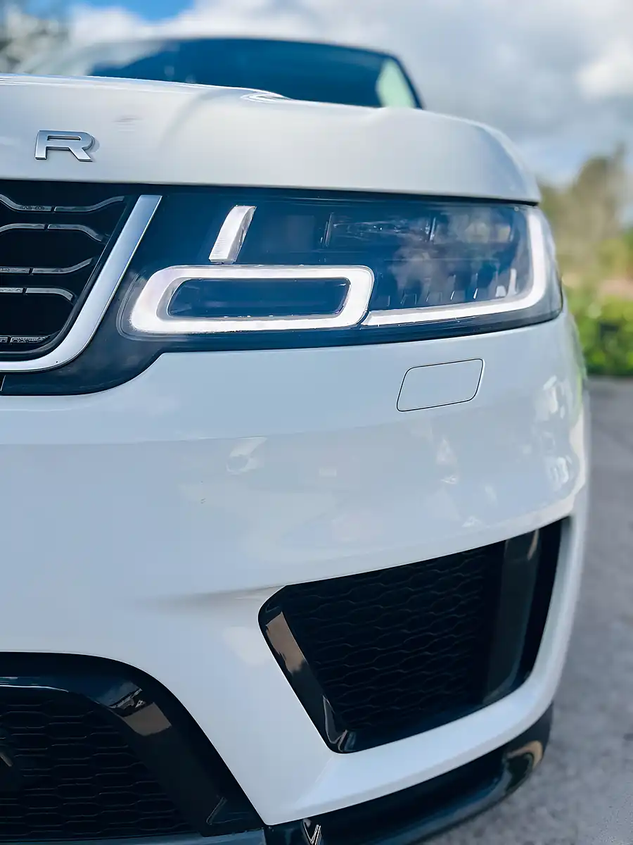Used 2019 Land Rover Range Rover Sport Hse White - Interior and Exterior details 9