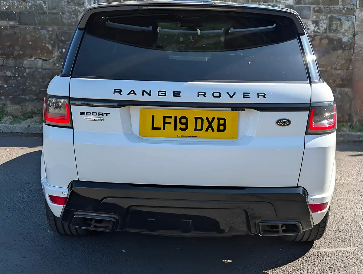 Used 2019 Land Rover Range Rover Sport Hse White - Interior and Exterior details 5