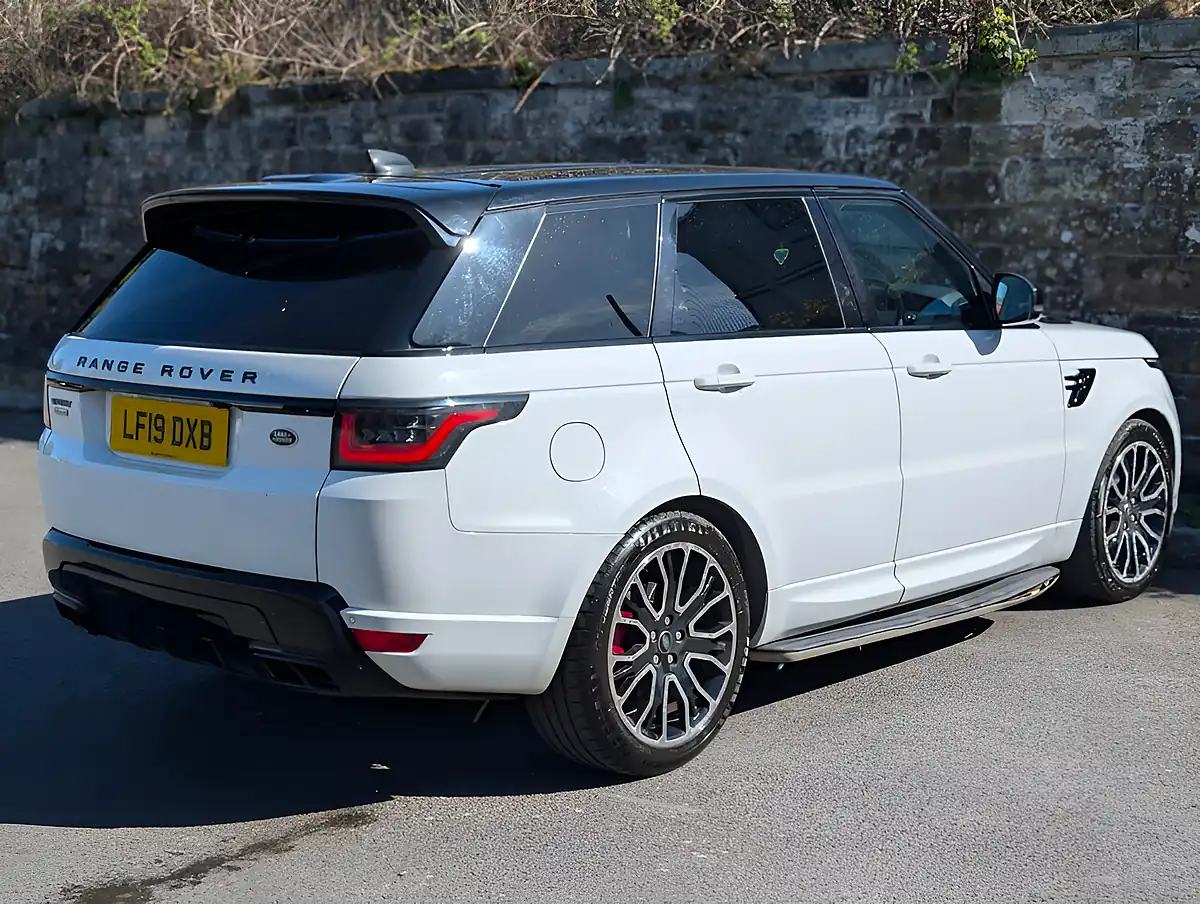 Used 2019 Land Rover Range Rover Sport Hse White - Interior and Exterior details 6