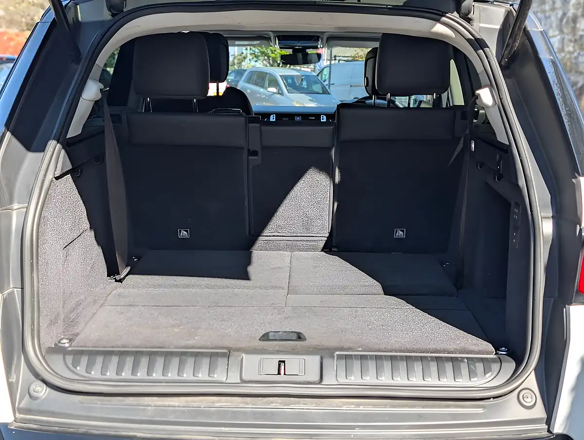 Used 2019 Land Rover Range Rover Sport Hse White - Interior and Exterior details 7