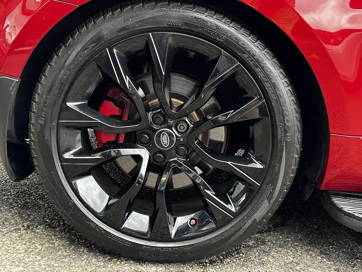 Used 2019 Land Rover Range Rover Sport Hst Firenze Red - Interior and Exterior details 12