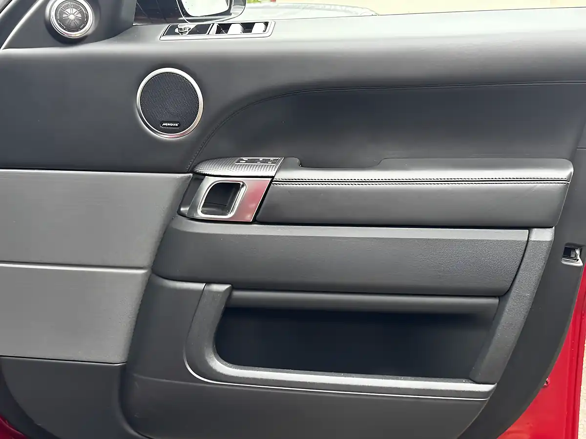 Used 2019 Land Rover Range Rover Sport Hst Firenze Red - Interior and Exterior details 13