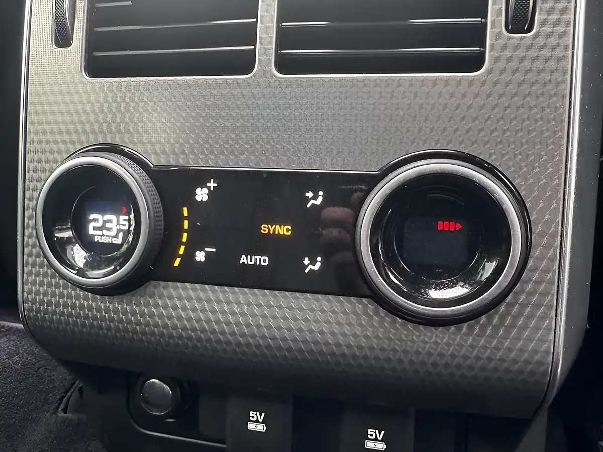 Used 2019 Land Rover Range Rover Sport Hst Firenze Red - Interior and Exterior details 18