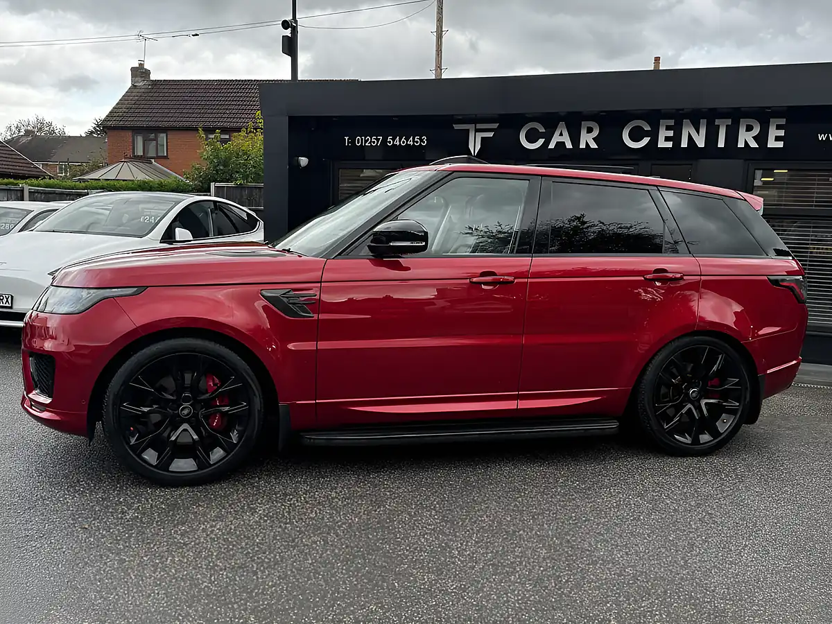 Used 2019 Land Rover Range Rover Sport Hst Firenze Red - Interior and Exterior details 4