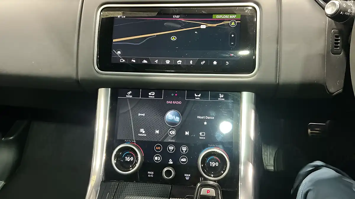 Used 2019 Land Rover Range Rover Sport Hst Indus Silver - Interior and Exterior details 10