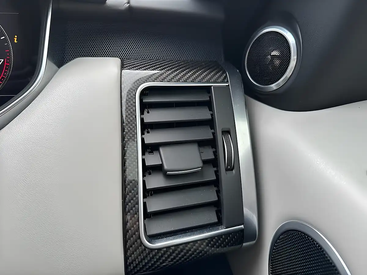 Used 2019 Land Rover Range Rover Sport Svr Black - Interior and Exterior details 16