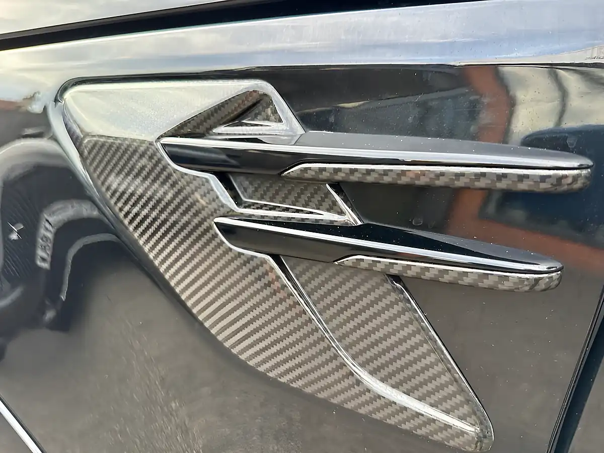 Used 2019 Land Rover Range Rover Sport Svr Black - Interior and Exterior details 20