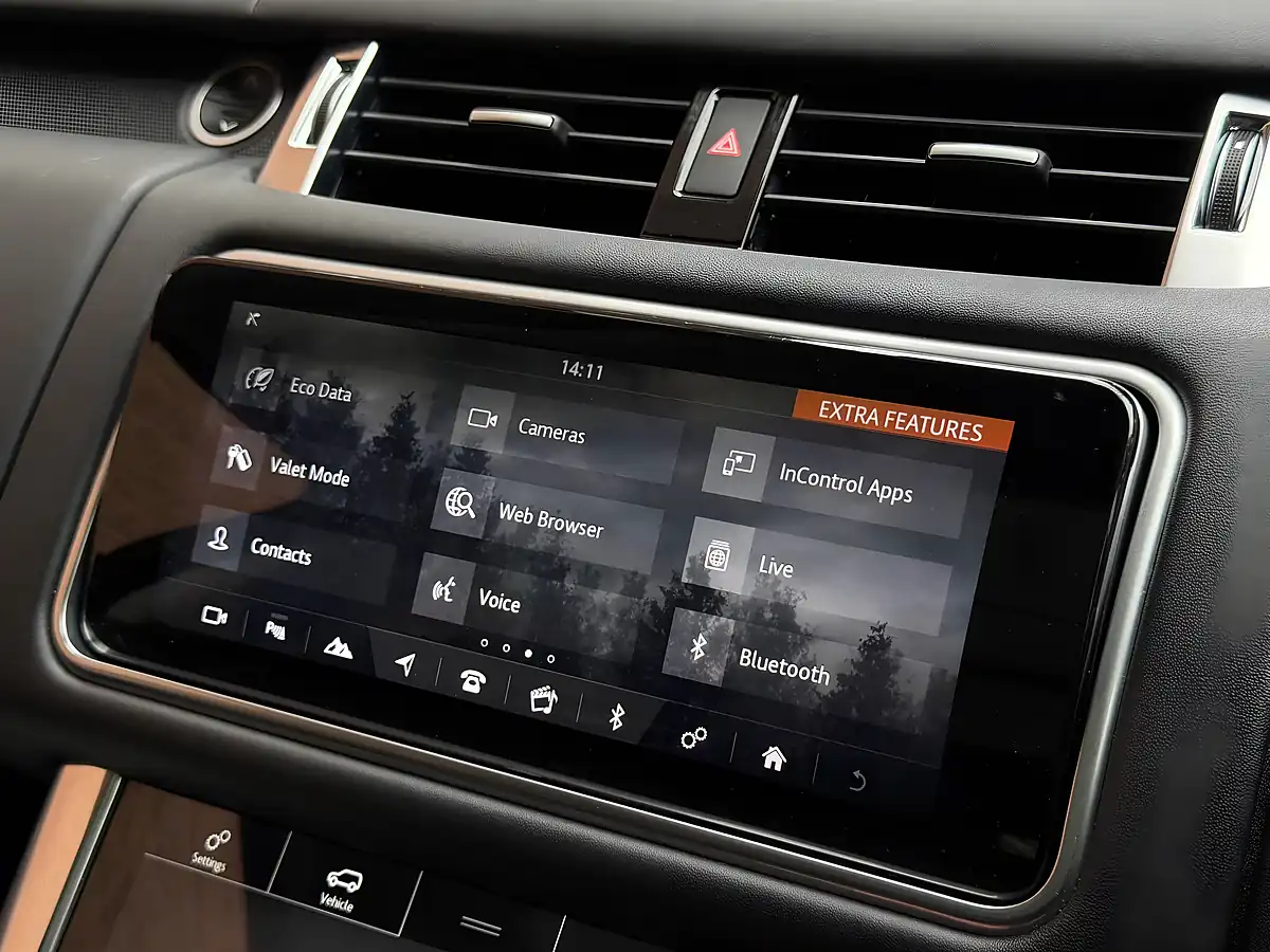 Used 2019 Land Rover Range Rover Sport Svr Black - Interior and Exterior details 17