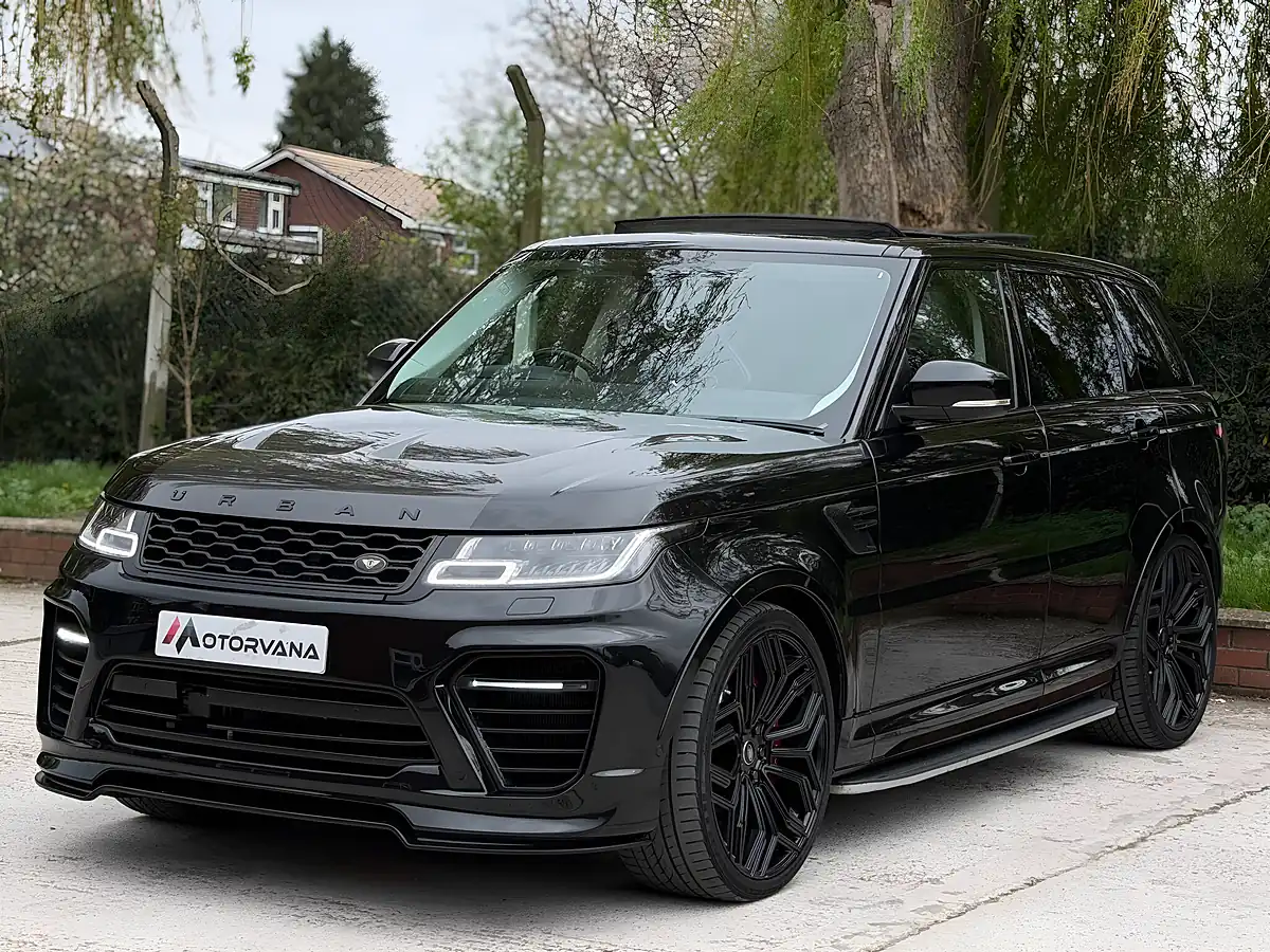 Used 2019 Land Rover Range Rover Sport Svr Black - Interior and Exterior details 3