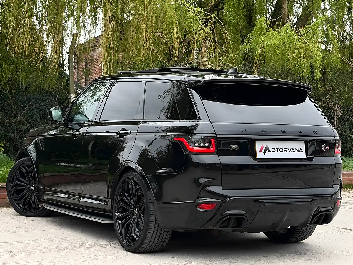 Used 2019 Land Rover Range Rover Sport Svr Black - Interior and Exterior details 4