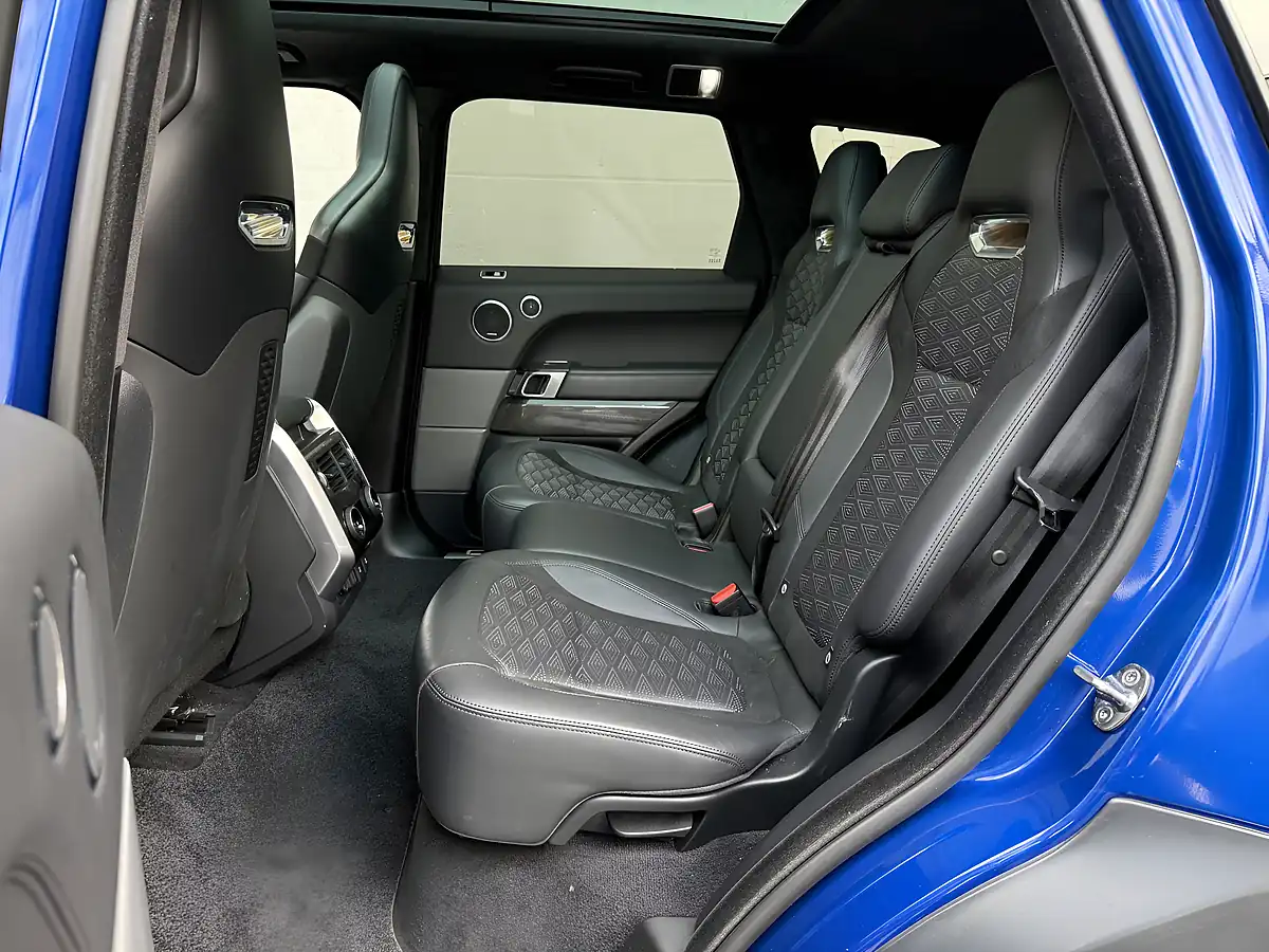 Used 2019 Land Rover Range Rover Sport Svr Blue - Interior and Exterior details 15