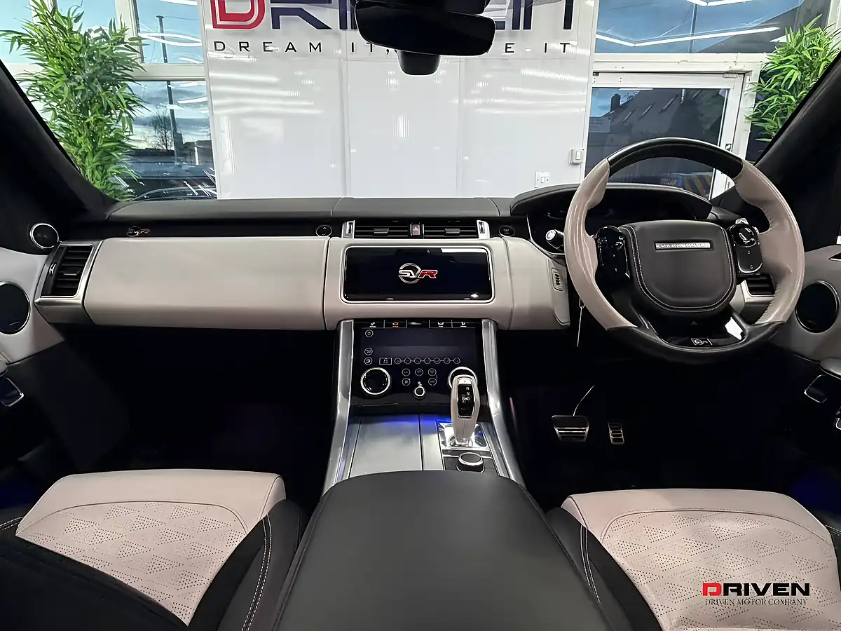 Used 2019 Land Rover Range Rover Sport Svr Blue - Interior and Exterior details 4