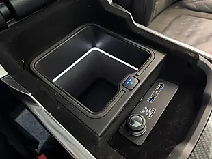 Used 2019 Land Rover Range Rover Sport Svr Blue - Interior and Exterior details 14