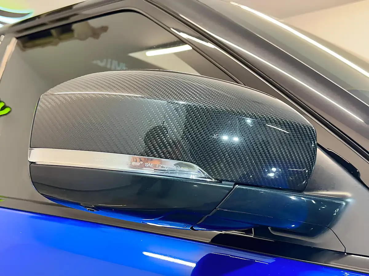 Used 2019 Land Rover Range Rover Sport Svr Blue - Interior and Exterior details 20
