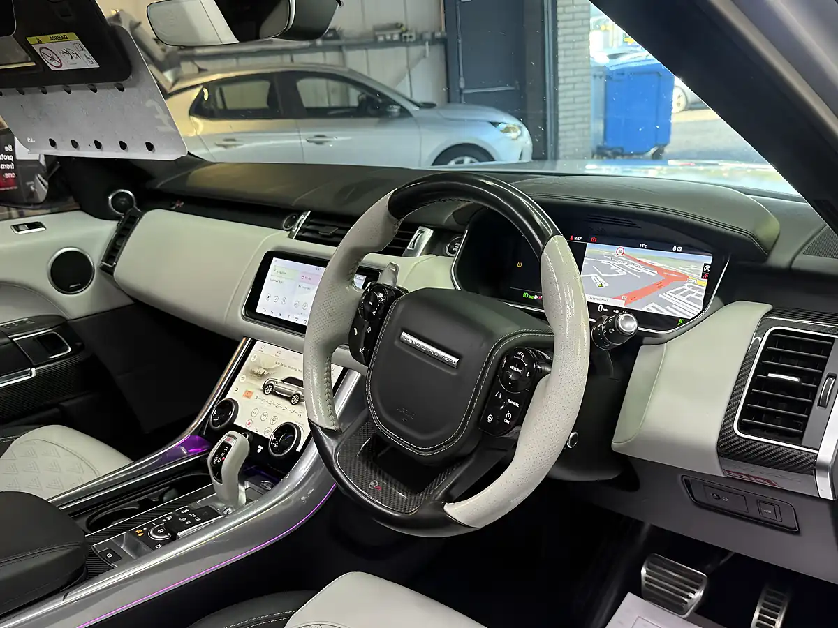 Used 2019 Land Rover Range Rover Sport Svr Carbon Edition Silver - Interior and Exterior details 16