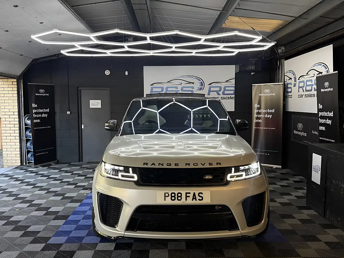 Used 2019 Land Rover Range Rover Sport Svr Carbon Edition Silver - Interior and Exterior details 2