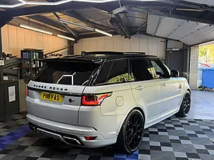 Used 2019 Land Rover Range Rover Sport Svr Carbon Edition Silver - Interior and Exterior details 4
