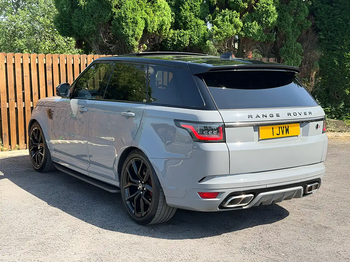Used 2019 Land Rover Range Rover Sport Svr Grey - Interior and Exterior details 10