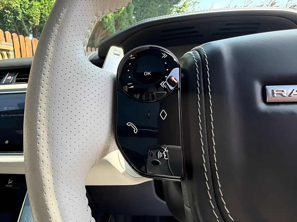Used 2019 Land Rover Range Rover Sport Svr Grey - Interior and Exterior details 14
