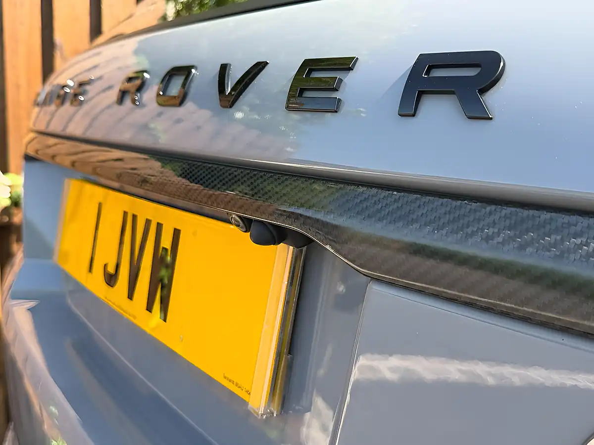 Used 2019 Land Rover Range Rover Sport Svr Grey - Interior and Exterior details 17