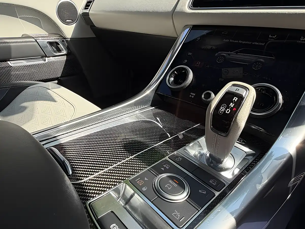 Used 2019 Land Rover Range Rover Sport Svr Grey - Interior and Exterior details 7