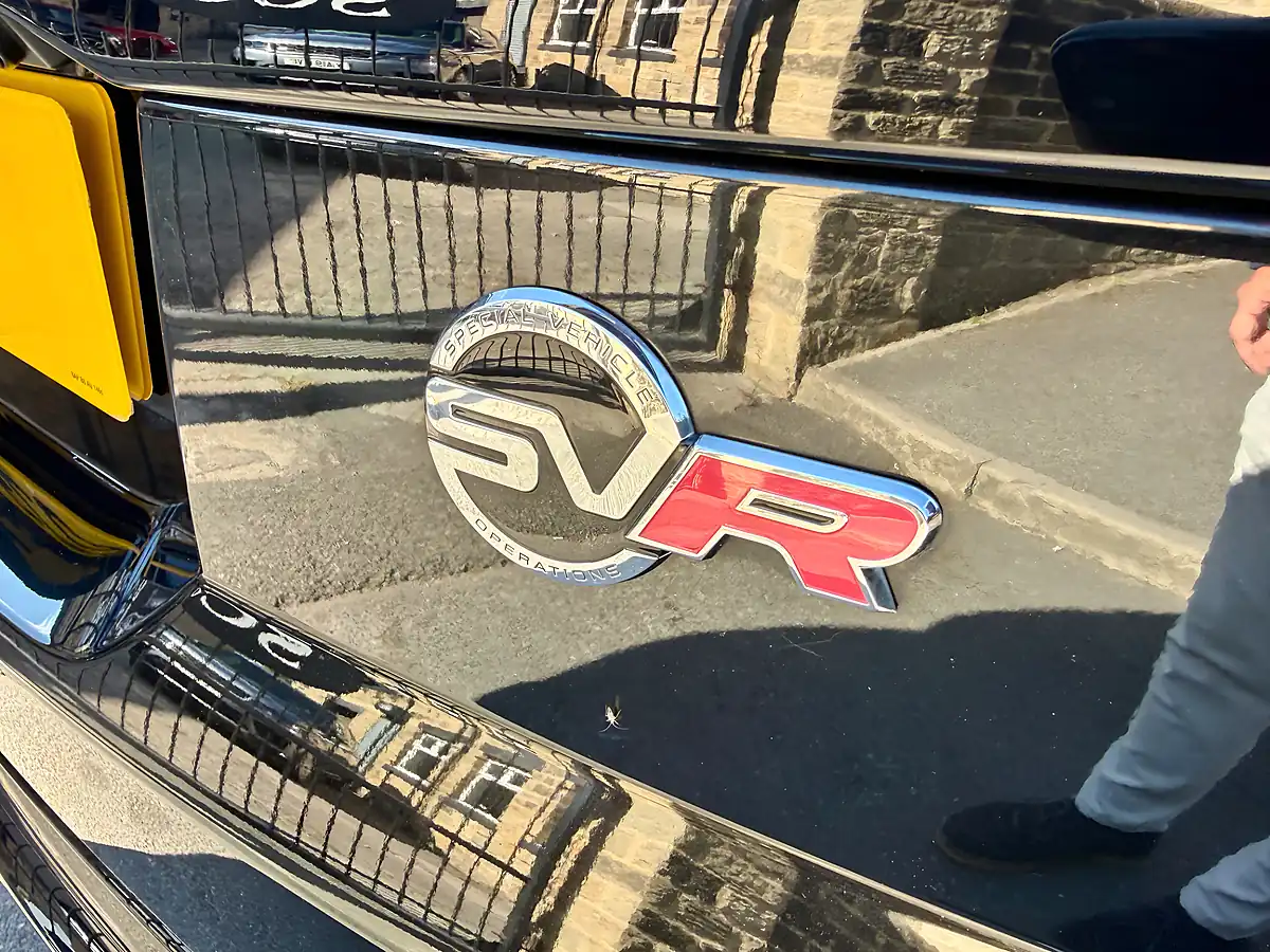 Used 2019 Land Rover Range Rover Sport Svr Santorini Black - Interior and Exterior details 11