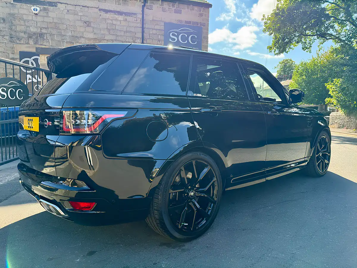 Used 2019 Land Rover Range Rover Sport Svr Santorini Black - Interior and Exterior details 9