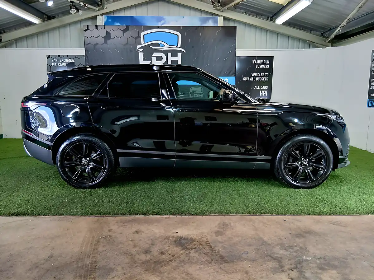 Used 2019 Land Rover Range Rover Velar R-Dynamic Black - Interior and Exterior details 2