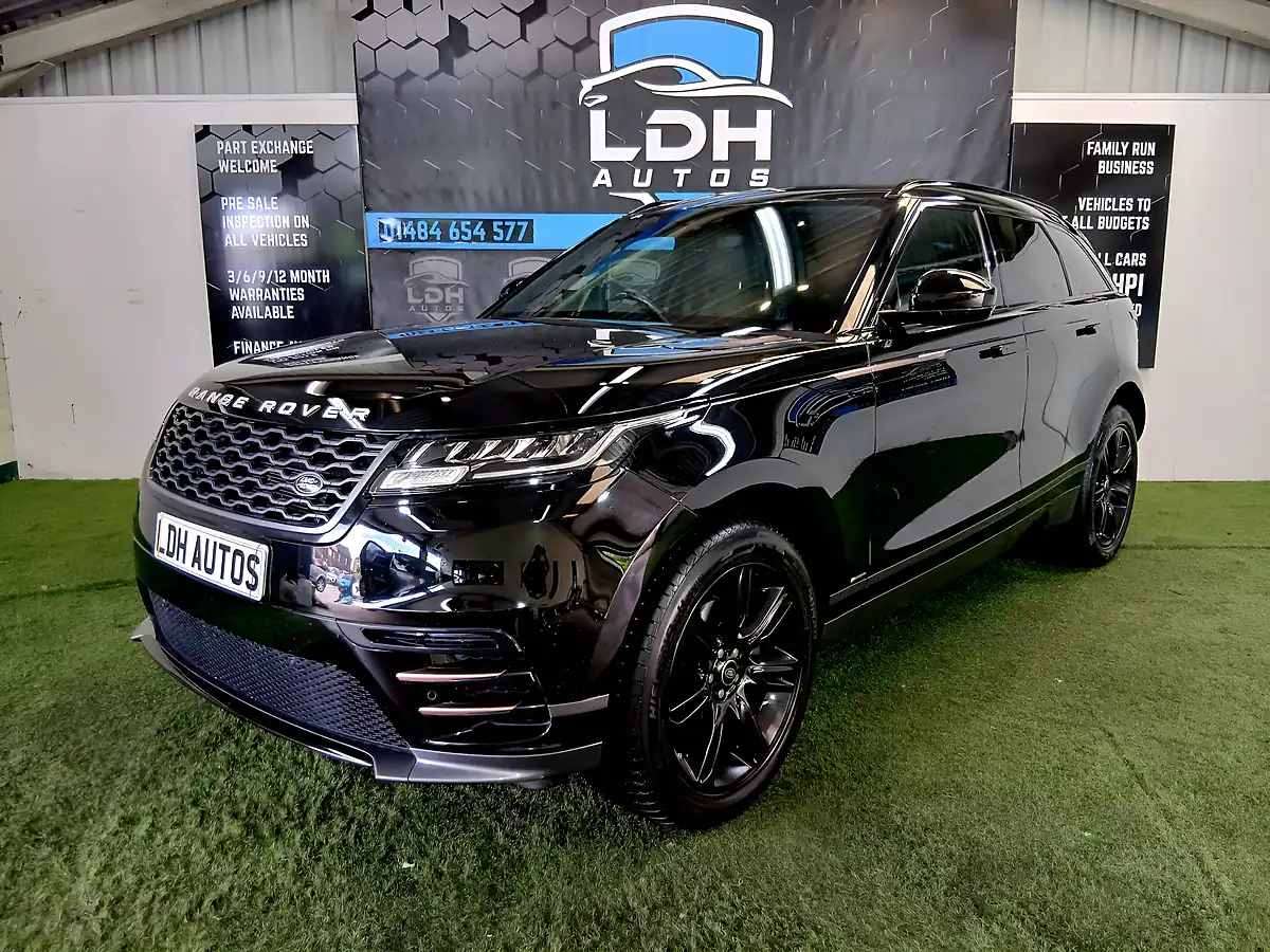 Used 2019 Land Rover Range Rover Velar R-Dynamic Black - Interior and Exterior details 7