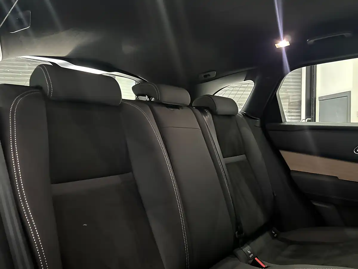 Used 2019 Land Rover Range Rover Velar R-Dynamic Brown - Interior and Exterior details 13