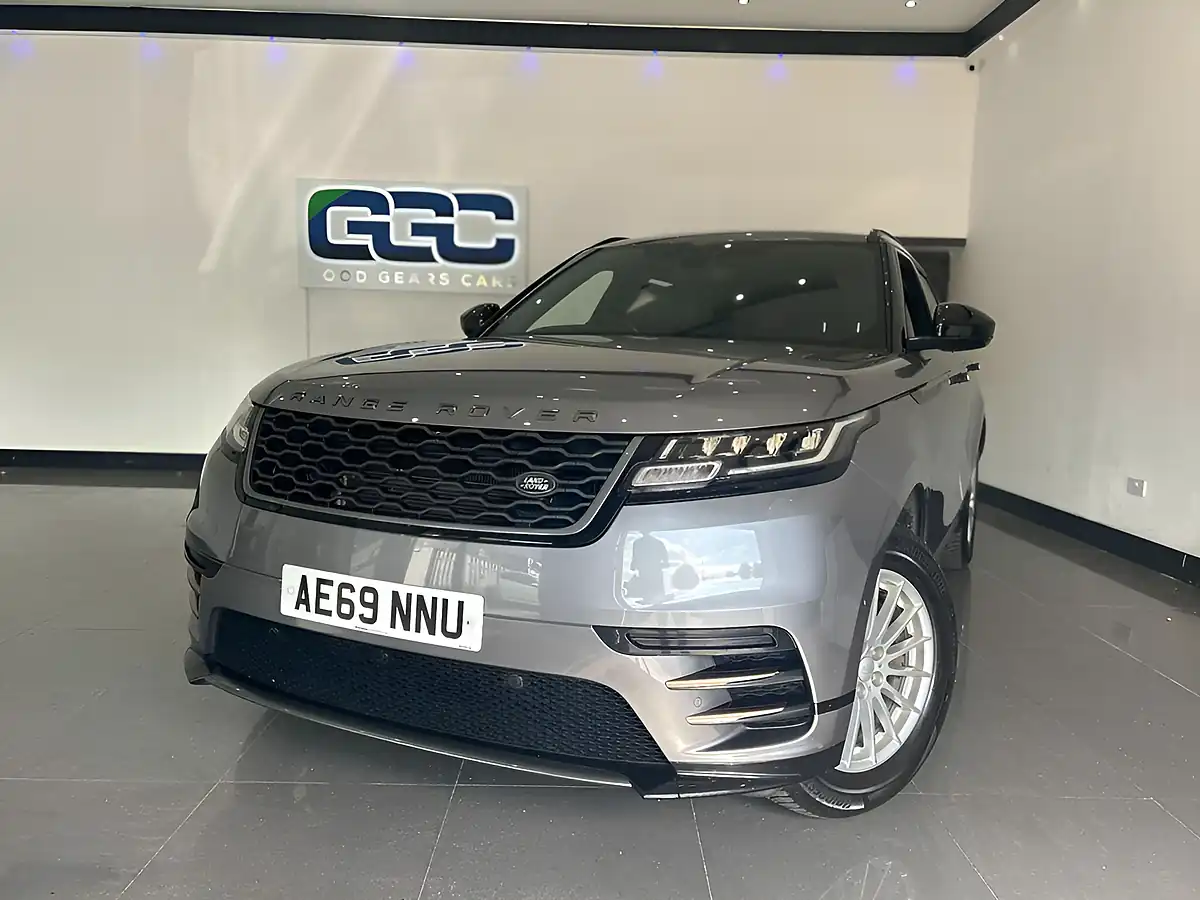 Used 2019 Land Rover Range Rover Velar R-Dynamic Grey - Interior and Exterior details 10